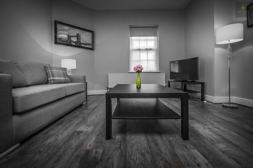 Excel Apartments Stratford Лондон Экстерьер фото